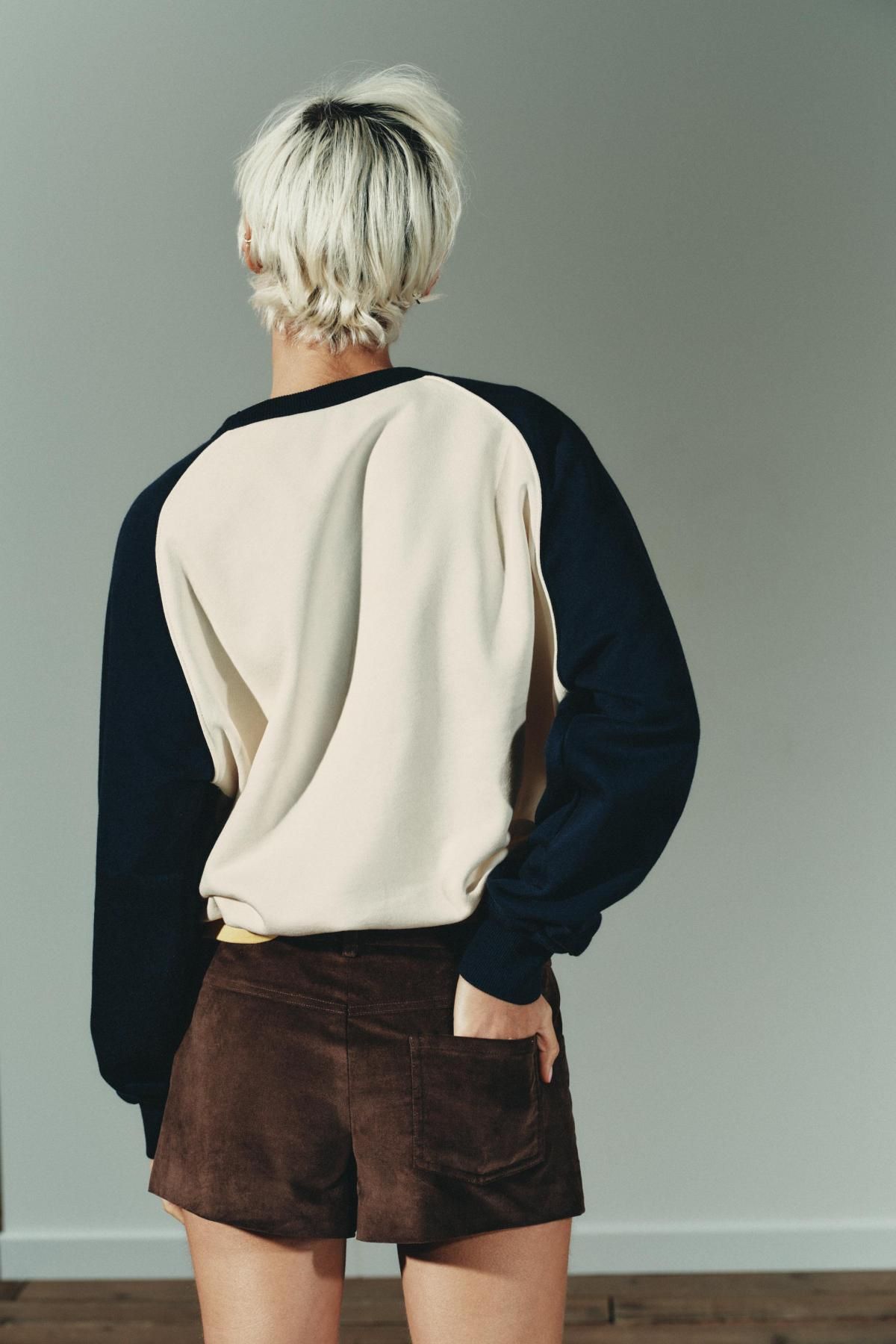 자라 베이직 바시티 라운드넥 스웨트셔츠 5643/810 NAVY BLUE - 상세 이미지 4