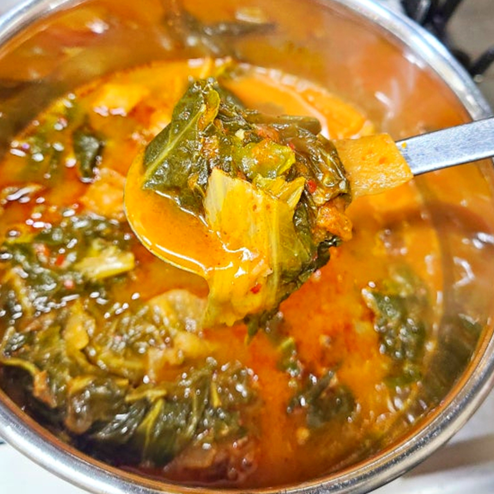 얼큰 우거지갈비탕 600g 육개장보다 진한 속풀이 해장국 이미지 6