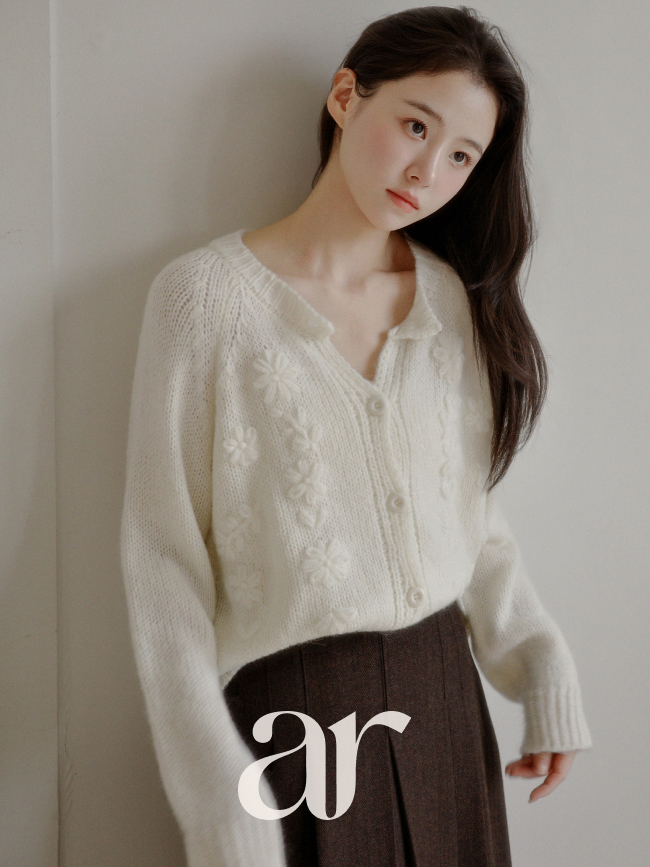 [울함유] 플라워 자수 라운드 울 가디건 cd3513 - 상세 이미지 3