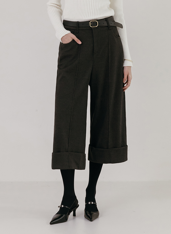 핀턱 라인 8부 카브라 팬츠 - 상세 이미지 5