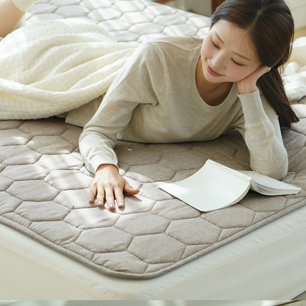 곰표한일 EMF 전기매트 IoT 카본 탄소매트 온열 전기요 네츄럴 베이지 미니싱글