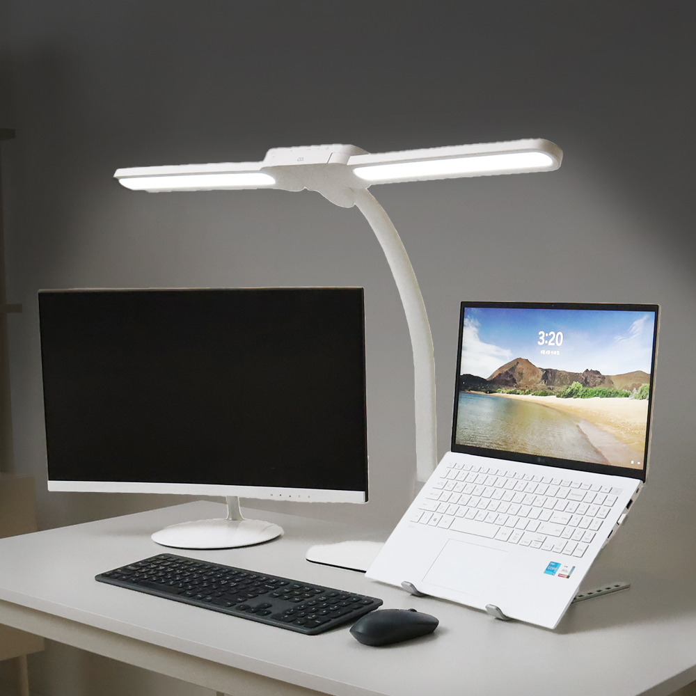 오아 윙즈 LED 와이드 스탠드 책상 조명 등 80CM 독서 침대 공부 스텐드 모션감지 - 상세 이미지 2