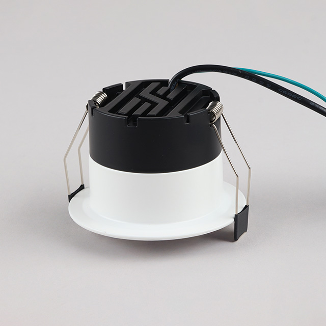 더쎈 LED 다운라이트 델링 7.5cm(3인치) 15W 움푹 슬림테 매입등 플리커로우 매립등 - 상세 이미지 5