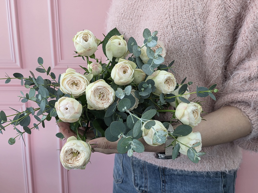 유스풀몰 맨스필드 한다발 졸업 발렌타인 꽃 생화 택배 꽃배달싼곳