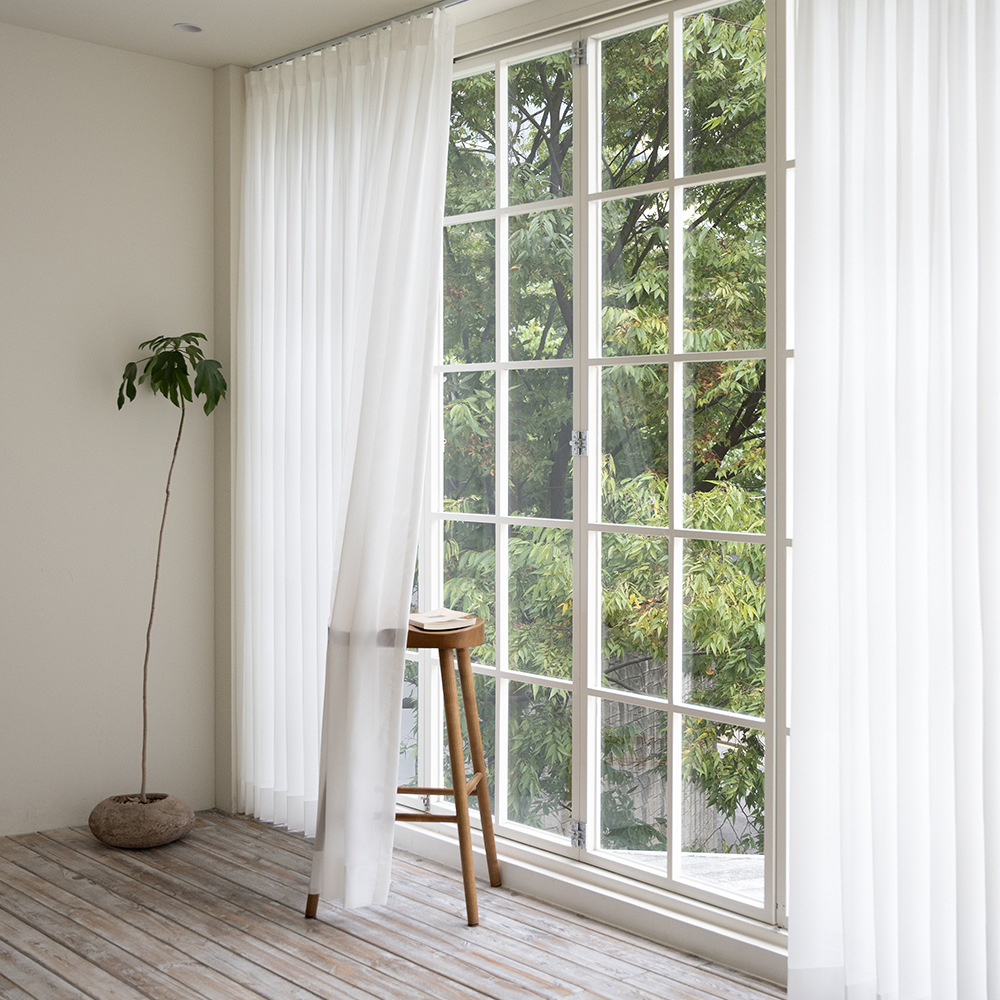 아라크네 차르르 쉬폰 속커튼 거실 안방 나비주름 형상기억 화이트 니오 50x170