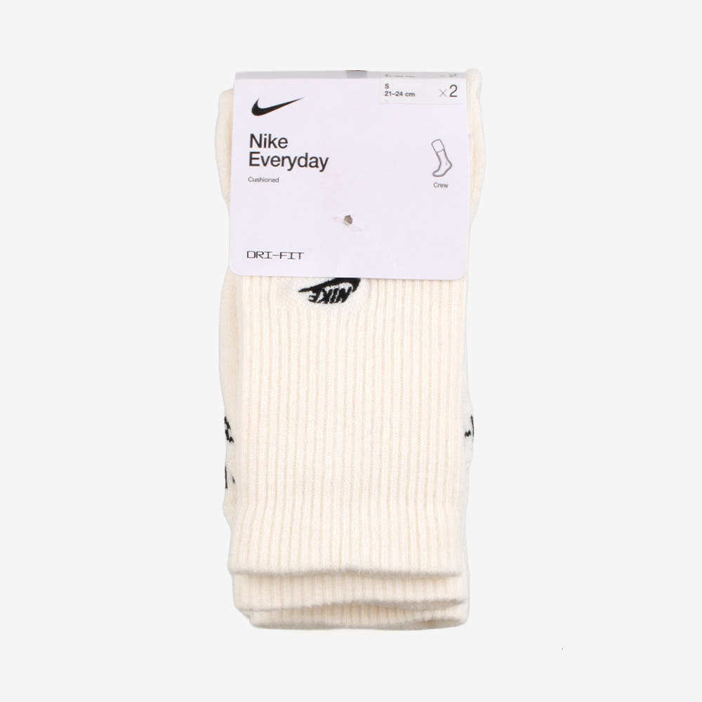 나이키 양말 착용샷 2