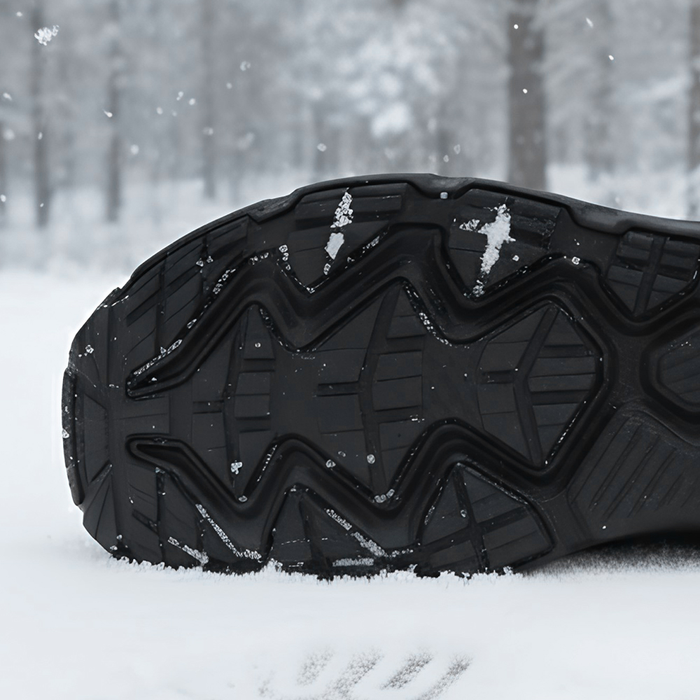 손 안 대고 신는 바로인 드론 따뜻한 기모 방한 슬립온 겨울 운동화 스니커즈