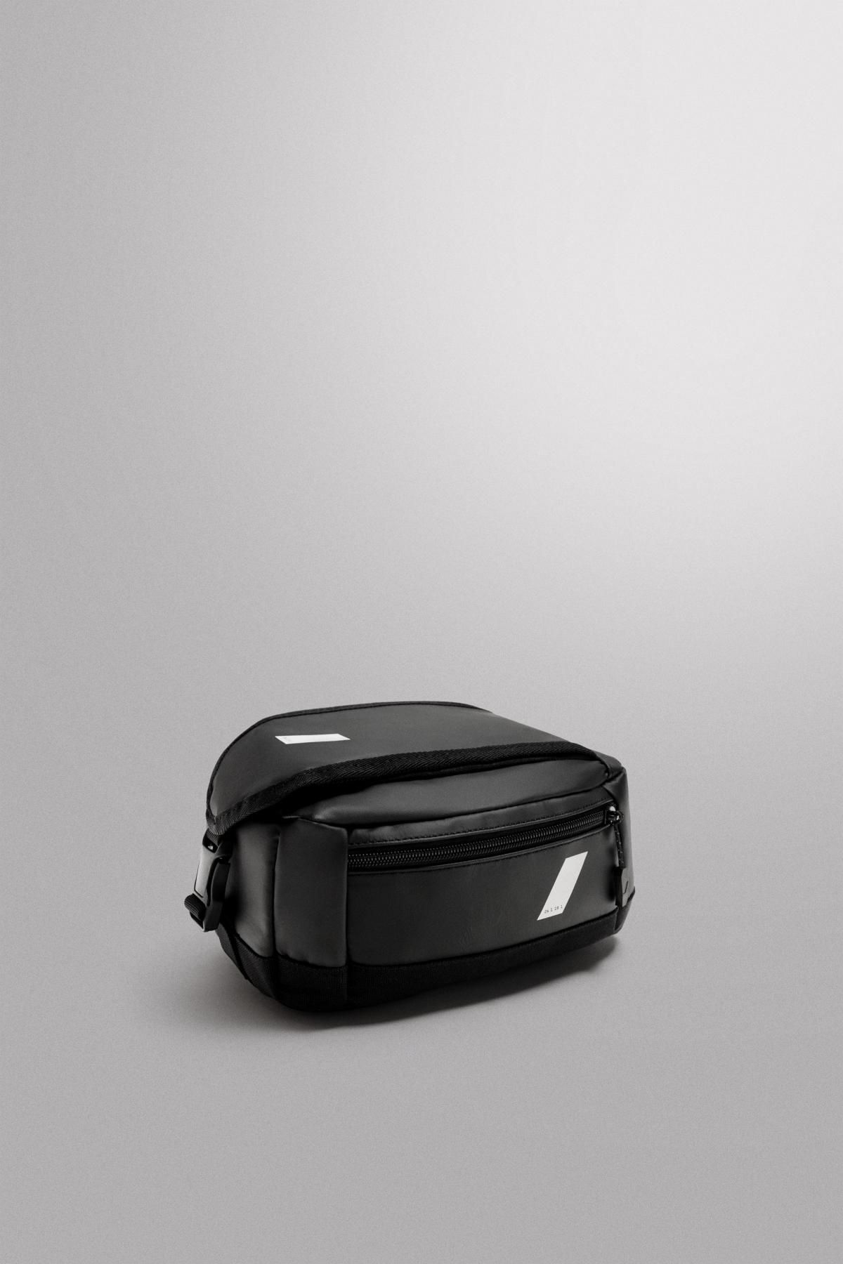 자라 테크니컬 스포츠 블랙 파우치 3713/620 BLACK - 상세 이미지 2