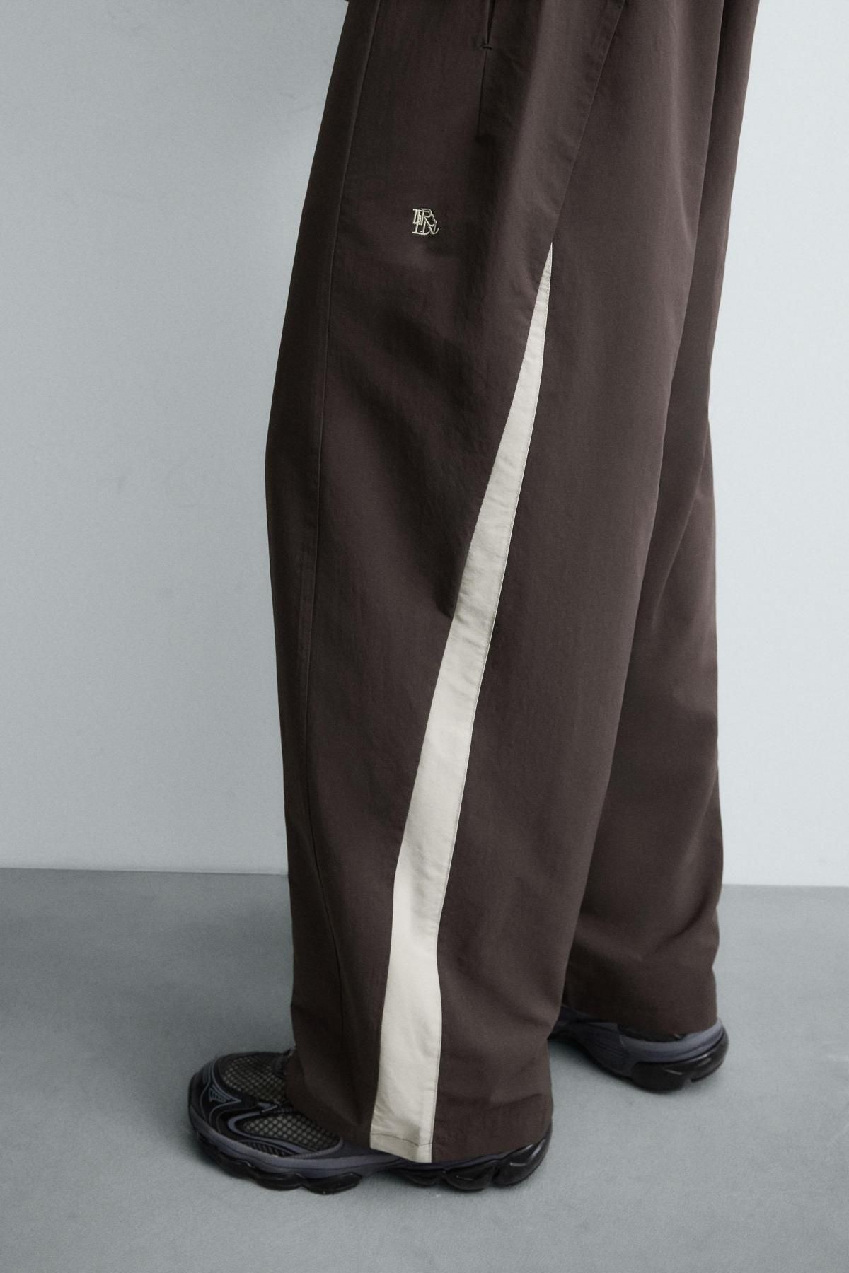 자라 테크니컬 와이드 테이핑 팬츠 3918/326 BROWN - 상세 이미지 5