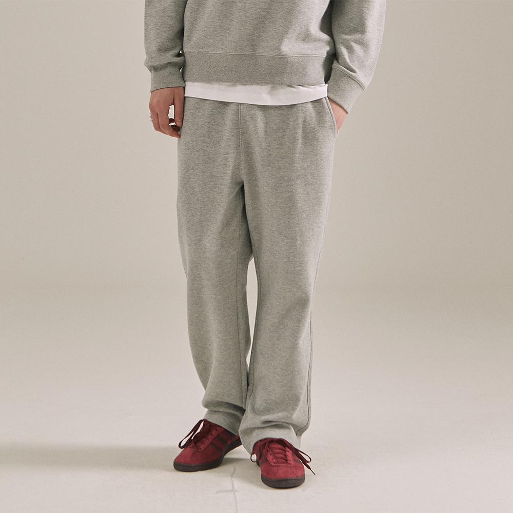 베이직하우스 스트레이트 일자 코튼 밴딩 트레이닝 조거 팬츠 - 상품 이미지