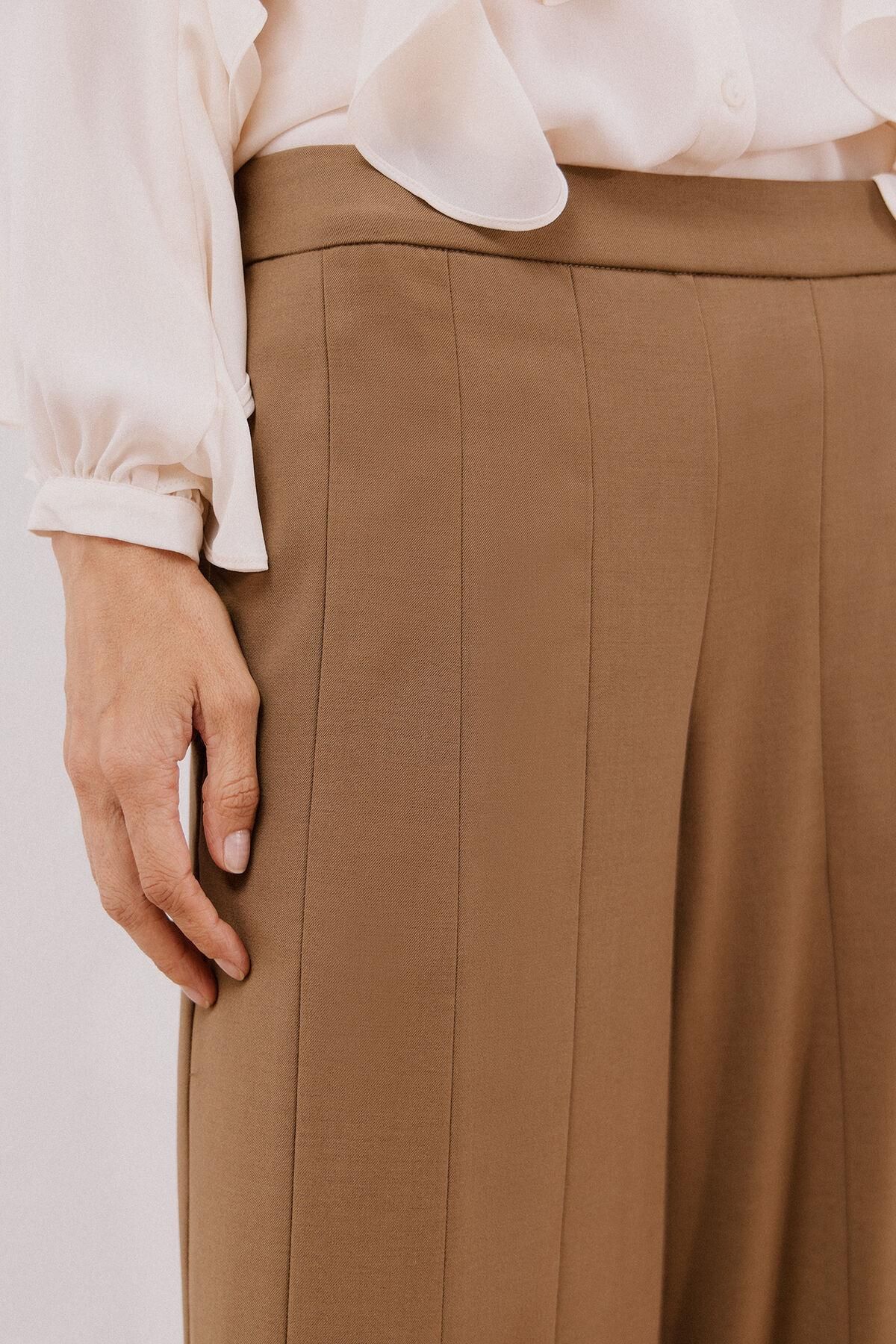 꼬르떼피엘 트렌디 와이드 팬츠 라이트 브라운 6042941 ARENA - 상세 이미지 3