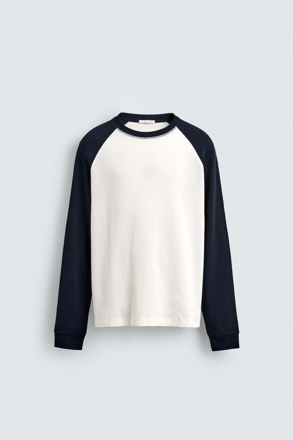 자라 컬러블록 라운드넥 테크니컬 긴팔 티셔츠 0526/323 NAVY / WHITE - 메인 이미지