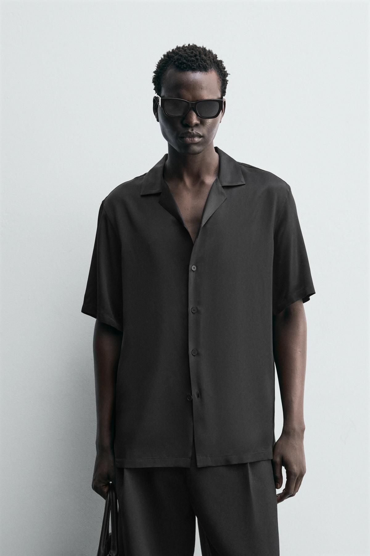 자라 새틴 레귤러핏 반팔 셔츠 9280/961 BLACK - 상세 이미지 3