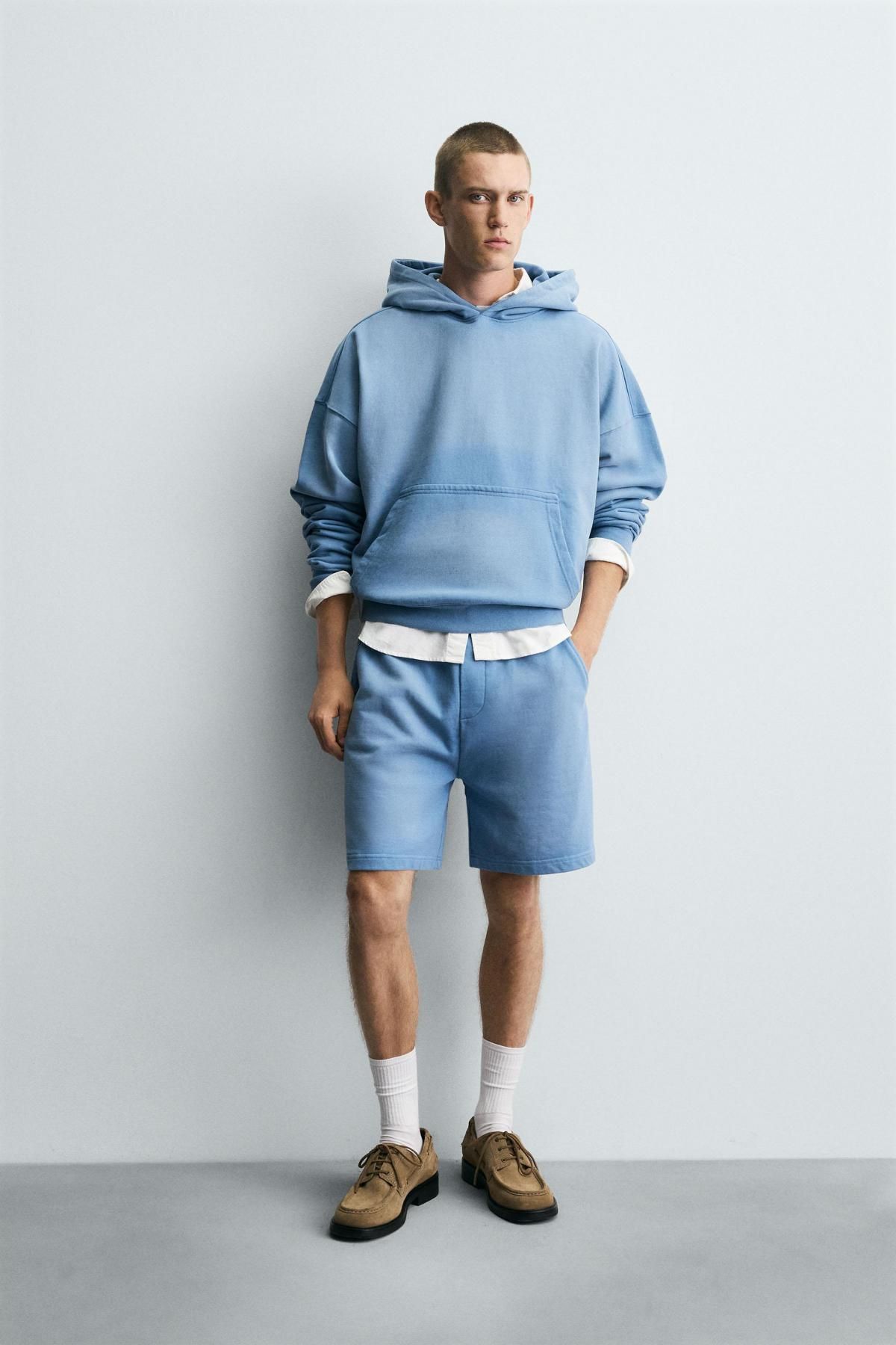 자라 스프레이워시 테크니컬 박시핏 후드 스웨트셔츠 4729/304 LIGHT BLUE - 상세 이미지 2