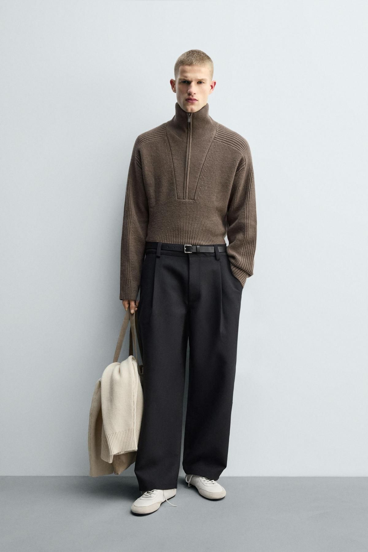 자라 테크니컬 지퍼 하이넥 니트 탑 5755/328 BROWN / TAUPE - 상세 이미지 2