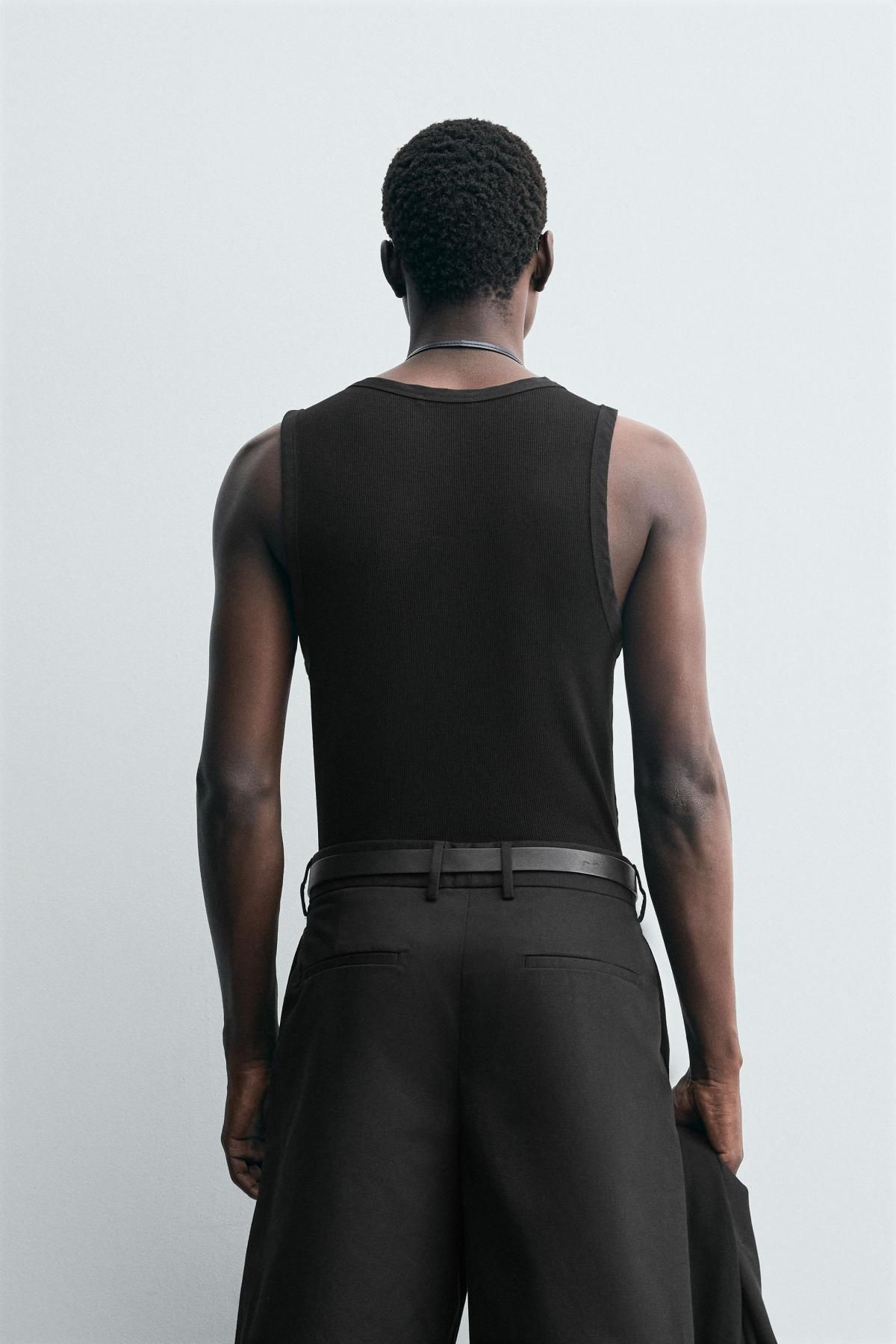자라 슬림핏 골지 테크니컬 민소매 탱크 탑 5584/329 BLACK - 상세 이미지 4