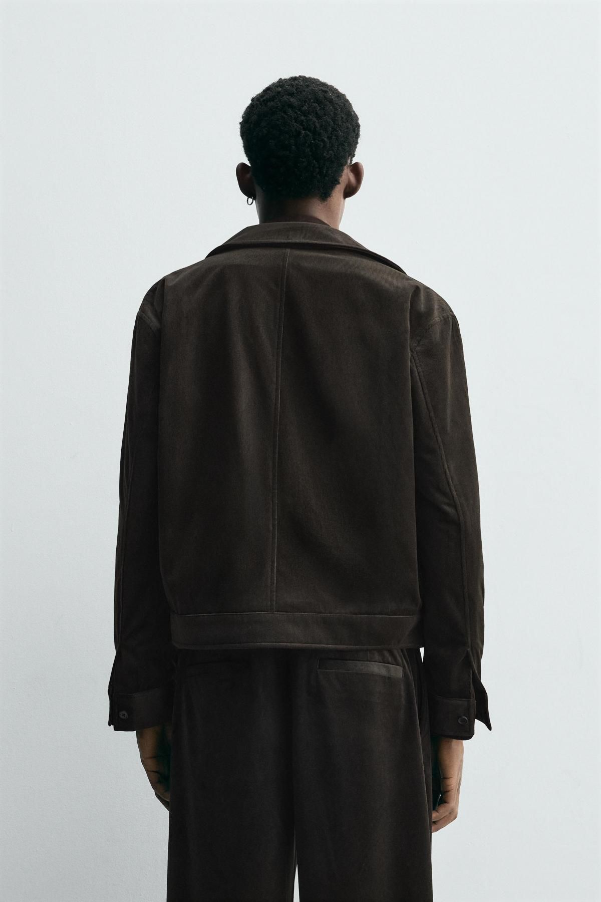 자라 테크니컬 벨벳 텍스처 오버핏 집업 오버셔츠 5070/120 BROWN - 상세 이미지 4