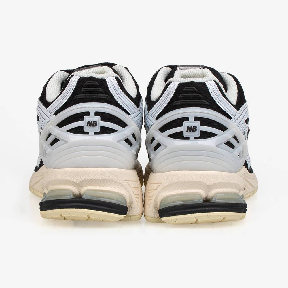 뉴발란스 1906 운동화 U1906RCI