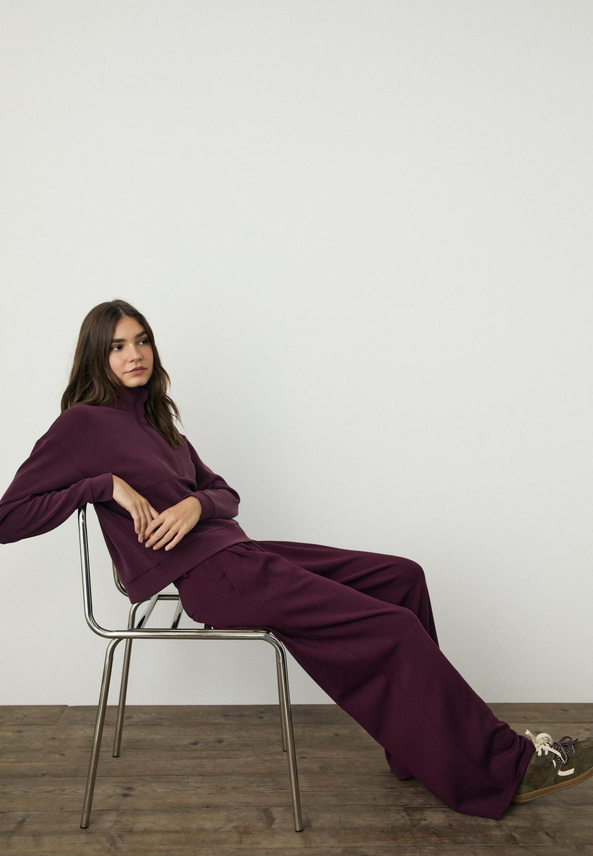 스트라디바리우스 소프트 와이드핏 테크니컬 슬랙스 팬츠 4537/403 PURPLE - 상세 이미지 3