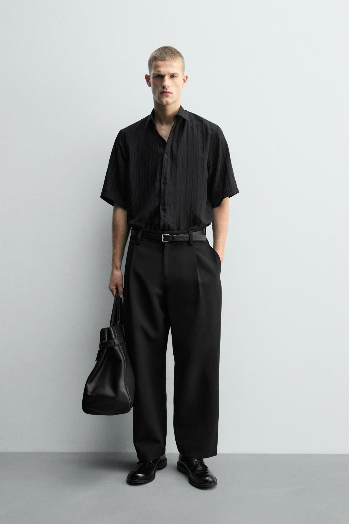 자라 텍스처 오버핏 캠프카라 반팔 셔츠 블랙 9282/661 BLACK - 상세 이미지 2