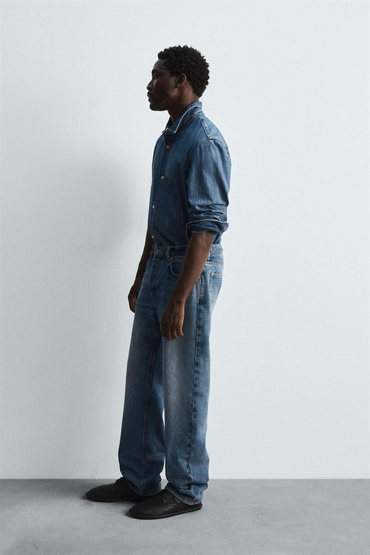 자라 릴렉스핏 워싱 데님 스트레이트 청바지 3991/393 MID-BLUE - 상세 이미지 4