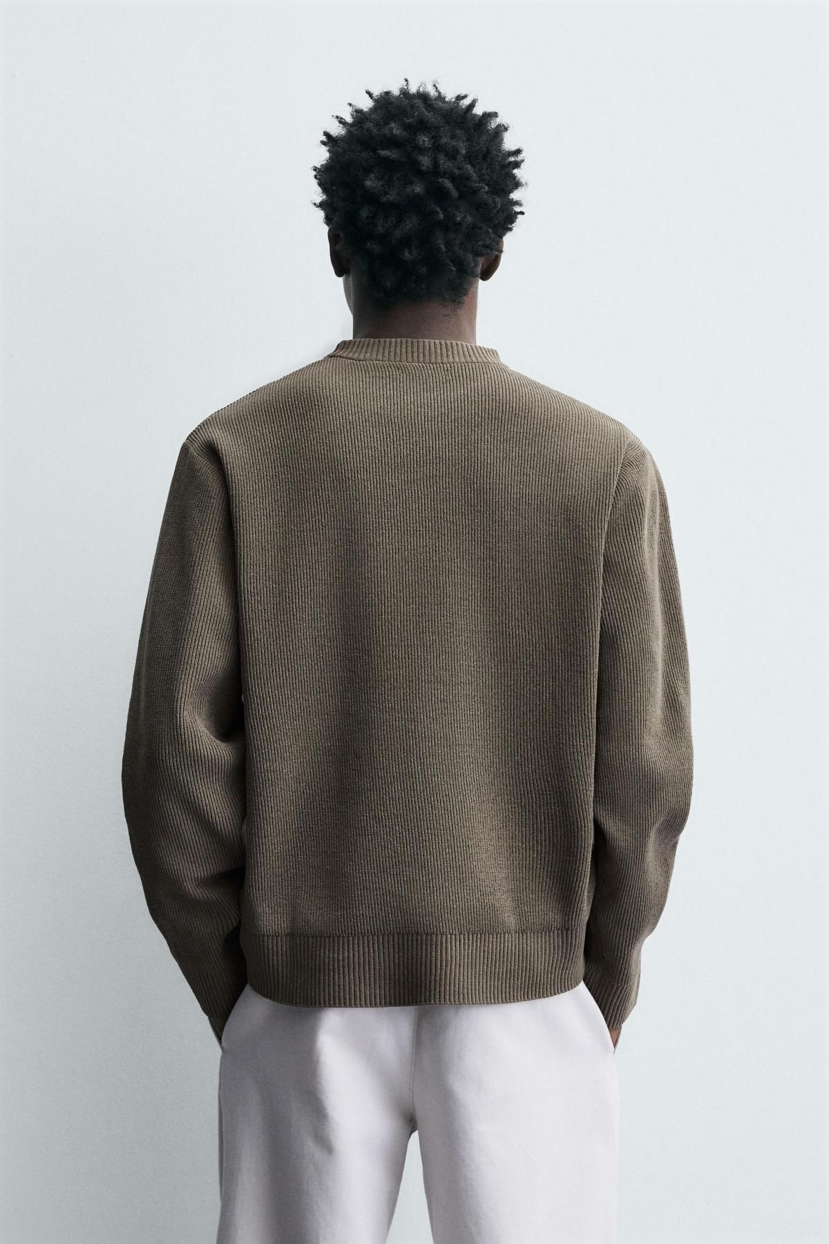 자라 텍스처 라운드넥 브라운 니트 탑 4938/340 MOSS GREEN - 상세 이미지 4