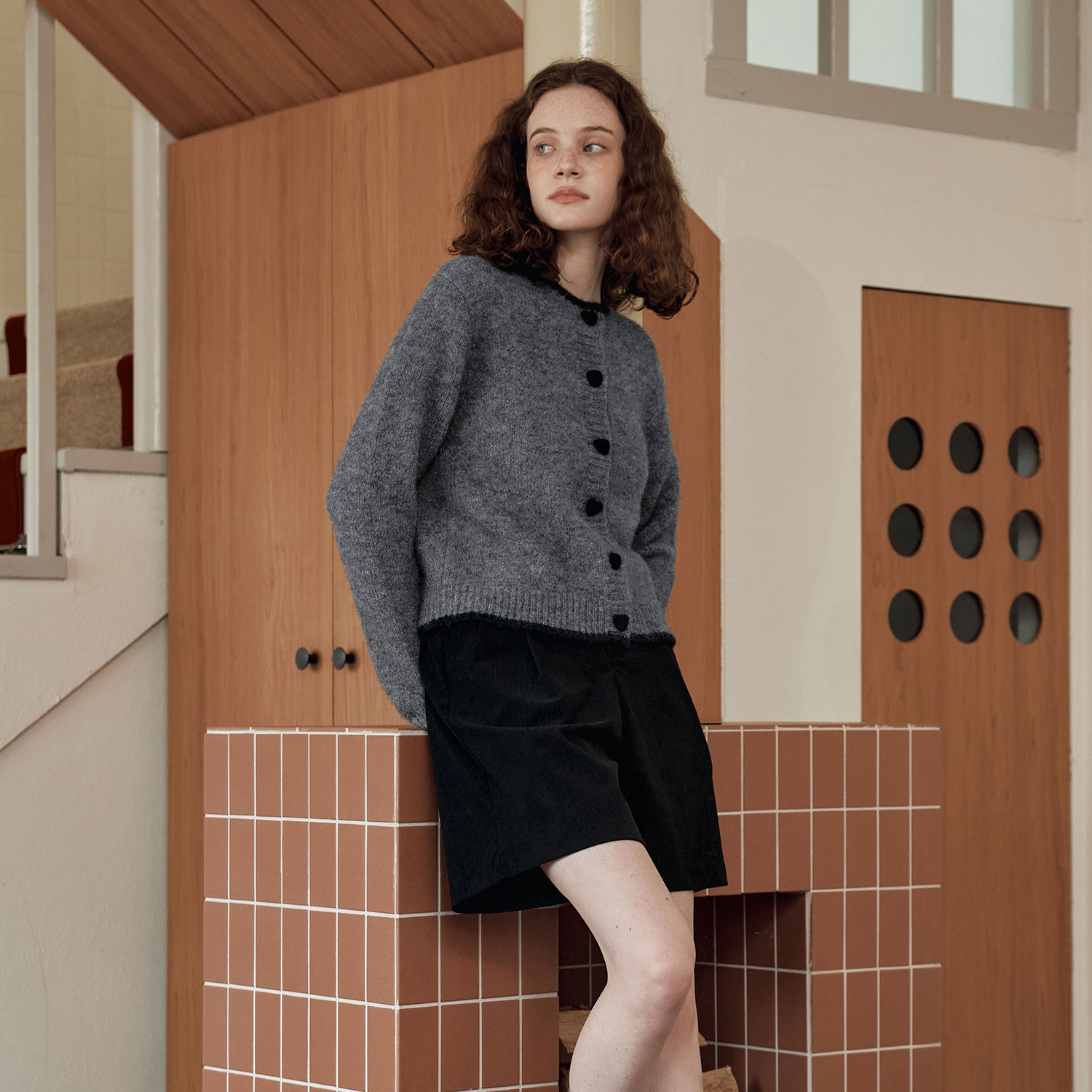 [제로스트릿][2컬러] 코듀로이 버뮤다 팬츠 CORDUROY BERMUDA PANTS - 상세 이미지 2