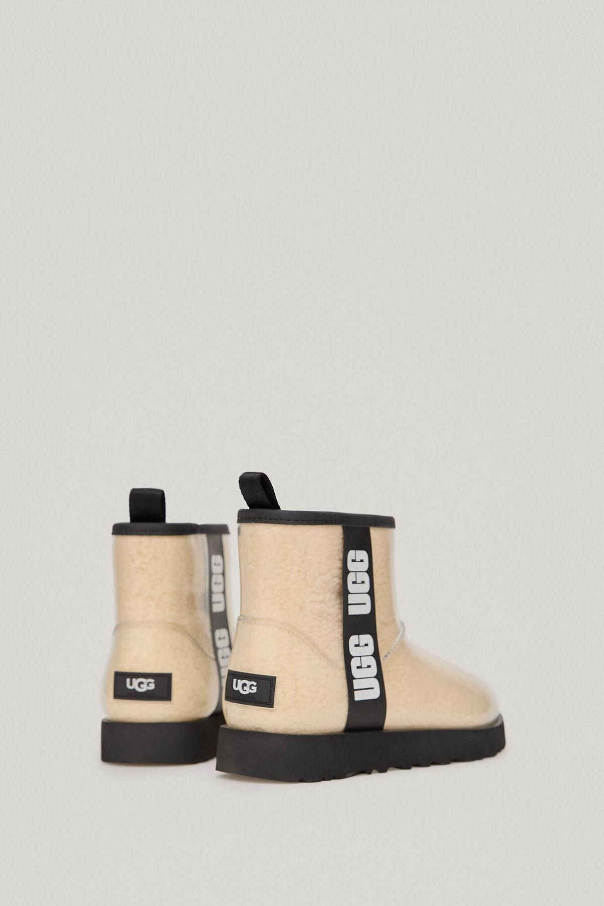 어그 방수 퍼 앵클 부츠 UGG 9960896 NEGRO - 상세 이미지 2