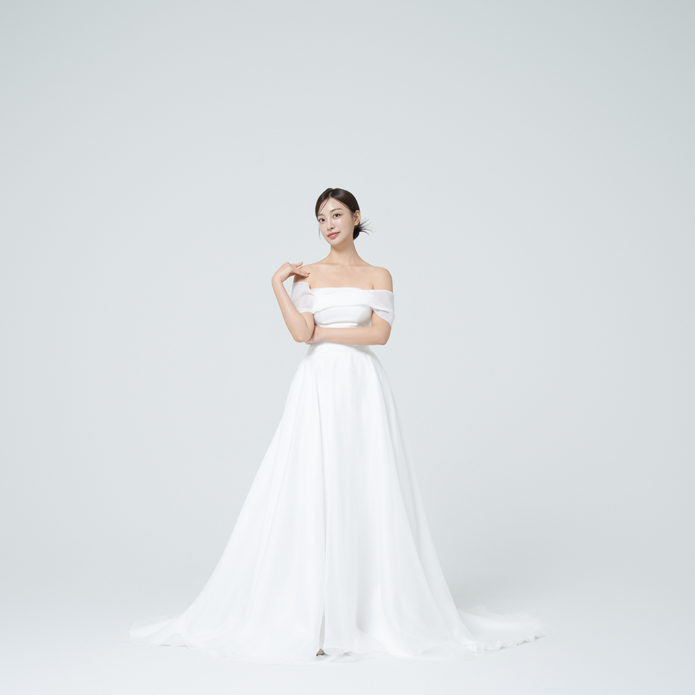 로니 화이트 트레인 롱A라인 오프숄더 유색드레스 대여 피로연 웨딩스냅원피스 예신의상 - 상품 이미지
