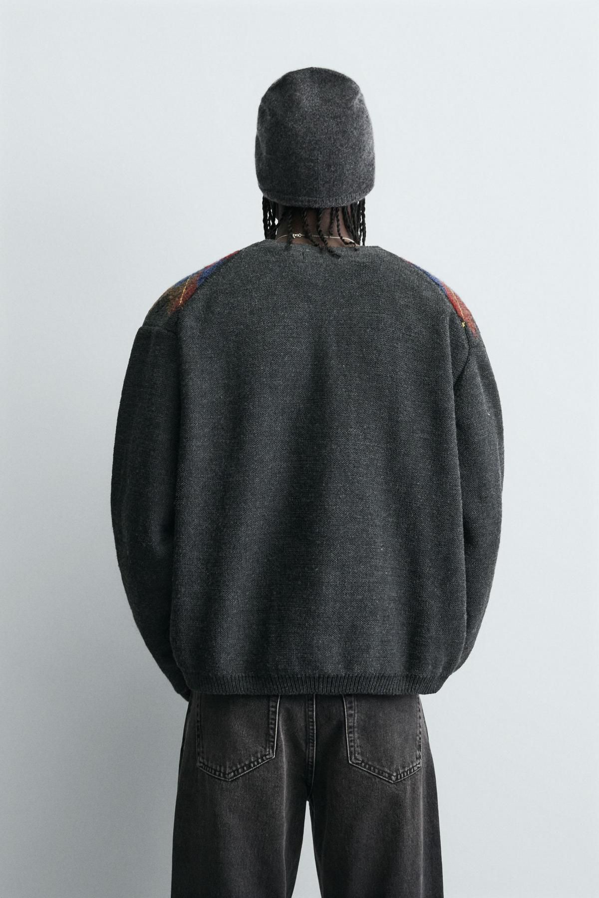 자라 아가일 패턴 브이넥 크롭 니트 가디건 0048/320 ANTHRACITE GREY - 상세 이미지 4