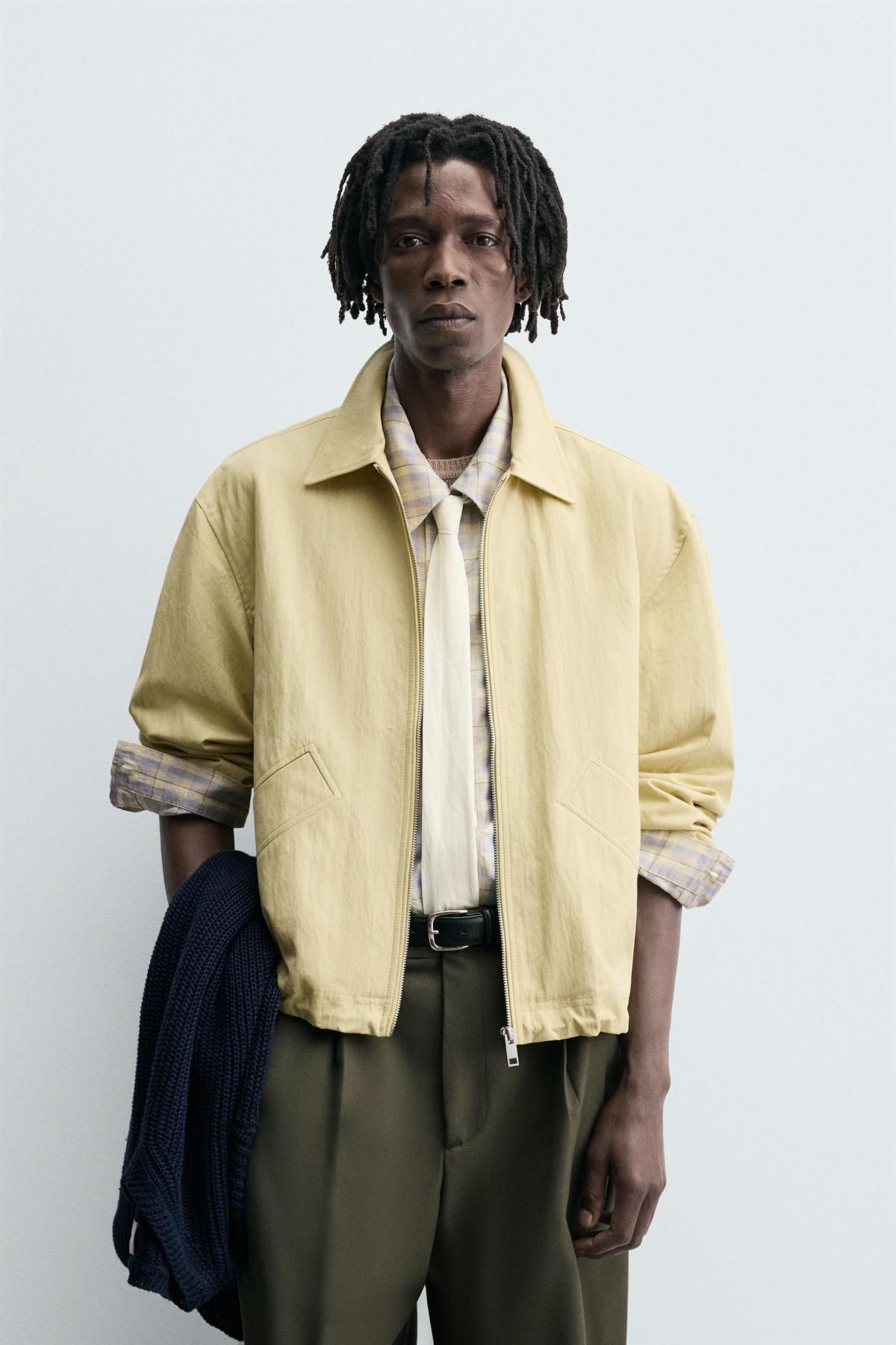 자라 미니멀 크롭핏 테크니컬 재킷 1437/317 LIGHT YELLOW - 상세 이미지 3