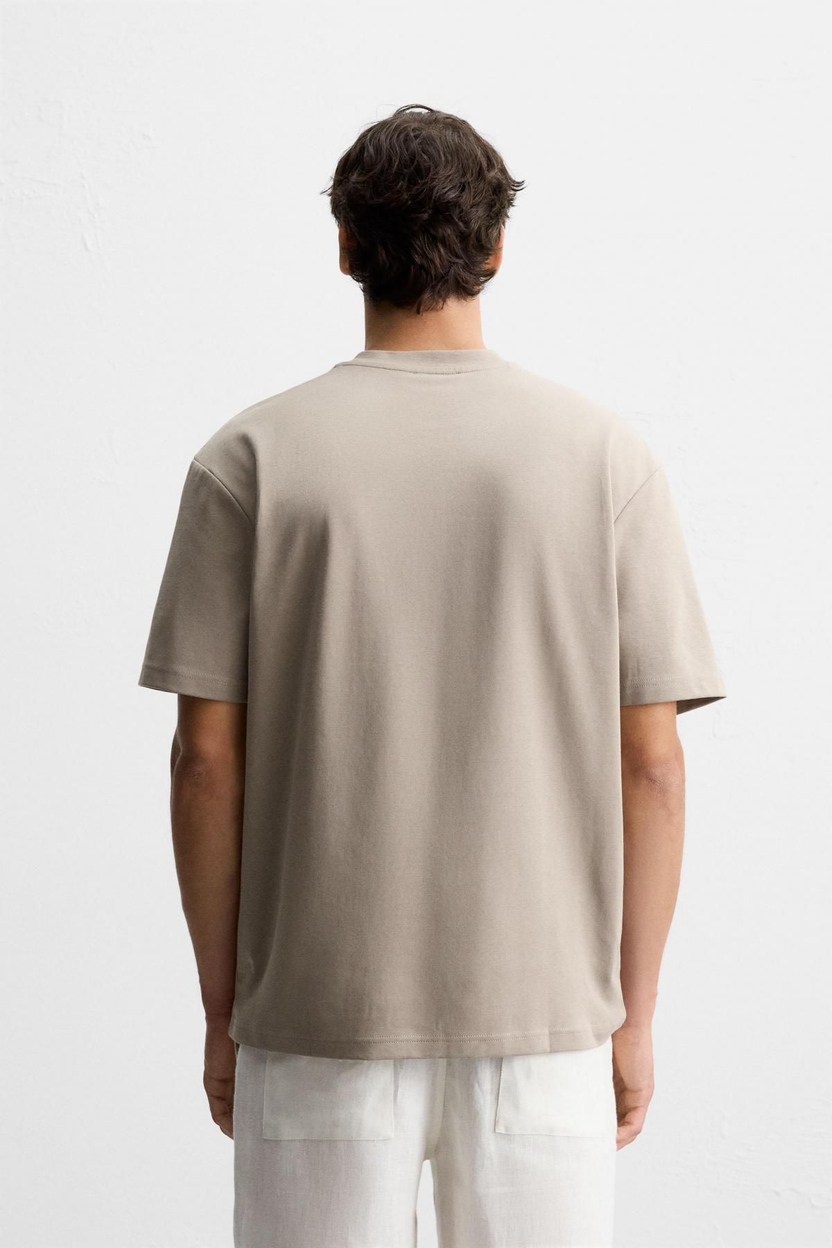 자라 미니멀 베이직 레귤러핏 반팔 티셔츠 5584/471 BROWN / TAUPE - 상세 이미지 4