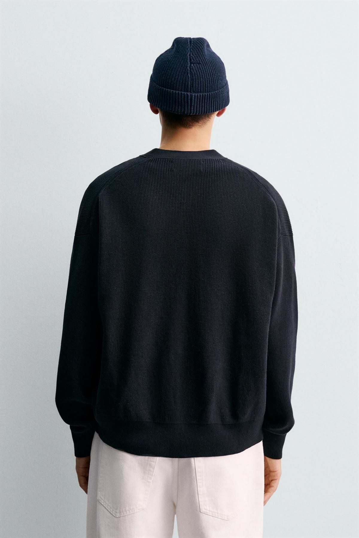 자라 미니멀 울혼방 레귤러핏 브이넥 가디건 2632/305 DARK NAVY - 상세 이미지 4