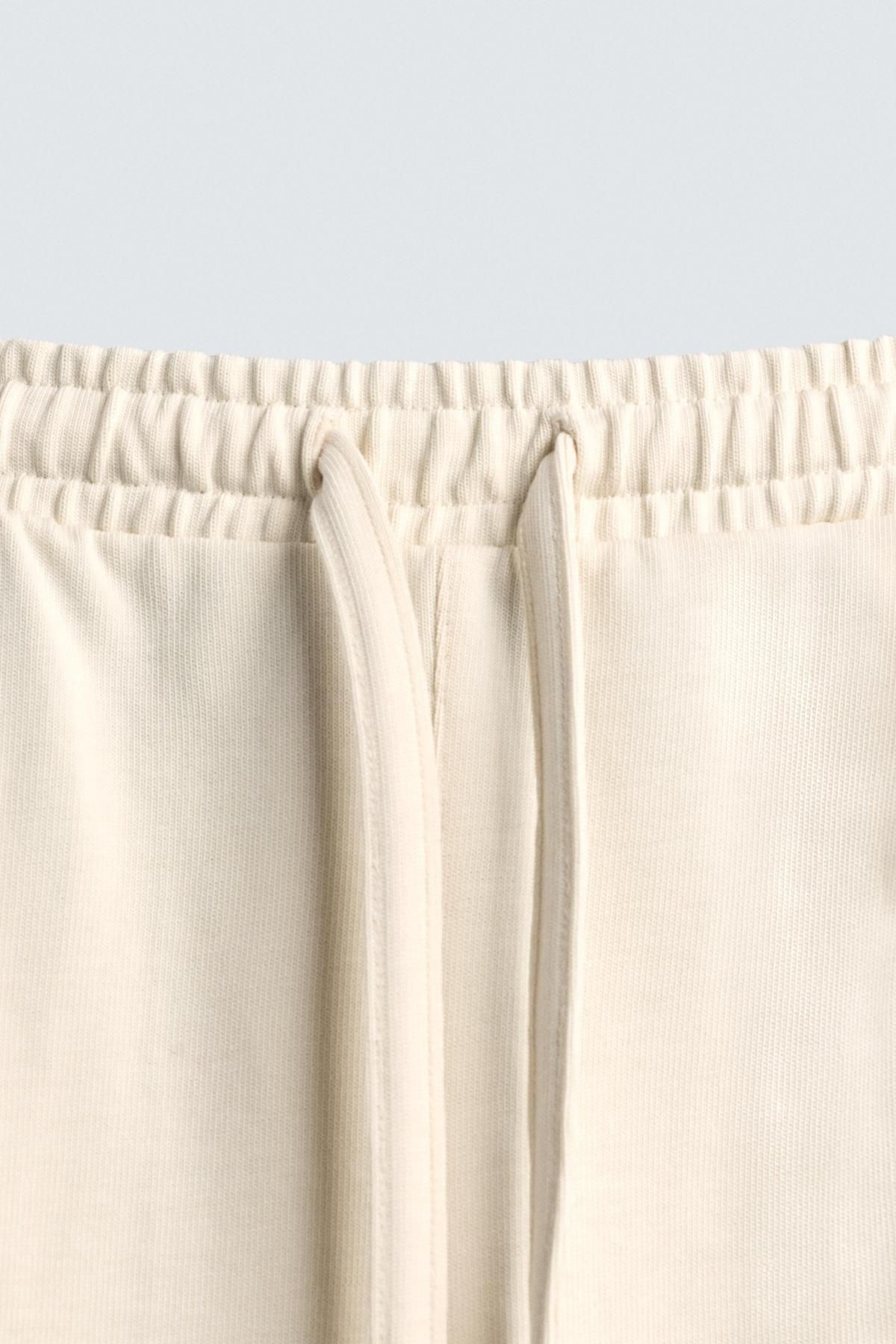 자라 컴포트 스트레치 버뮤다 반바지 5584/333 OYSTER-WHITE 이미지 8