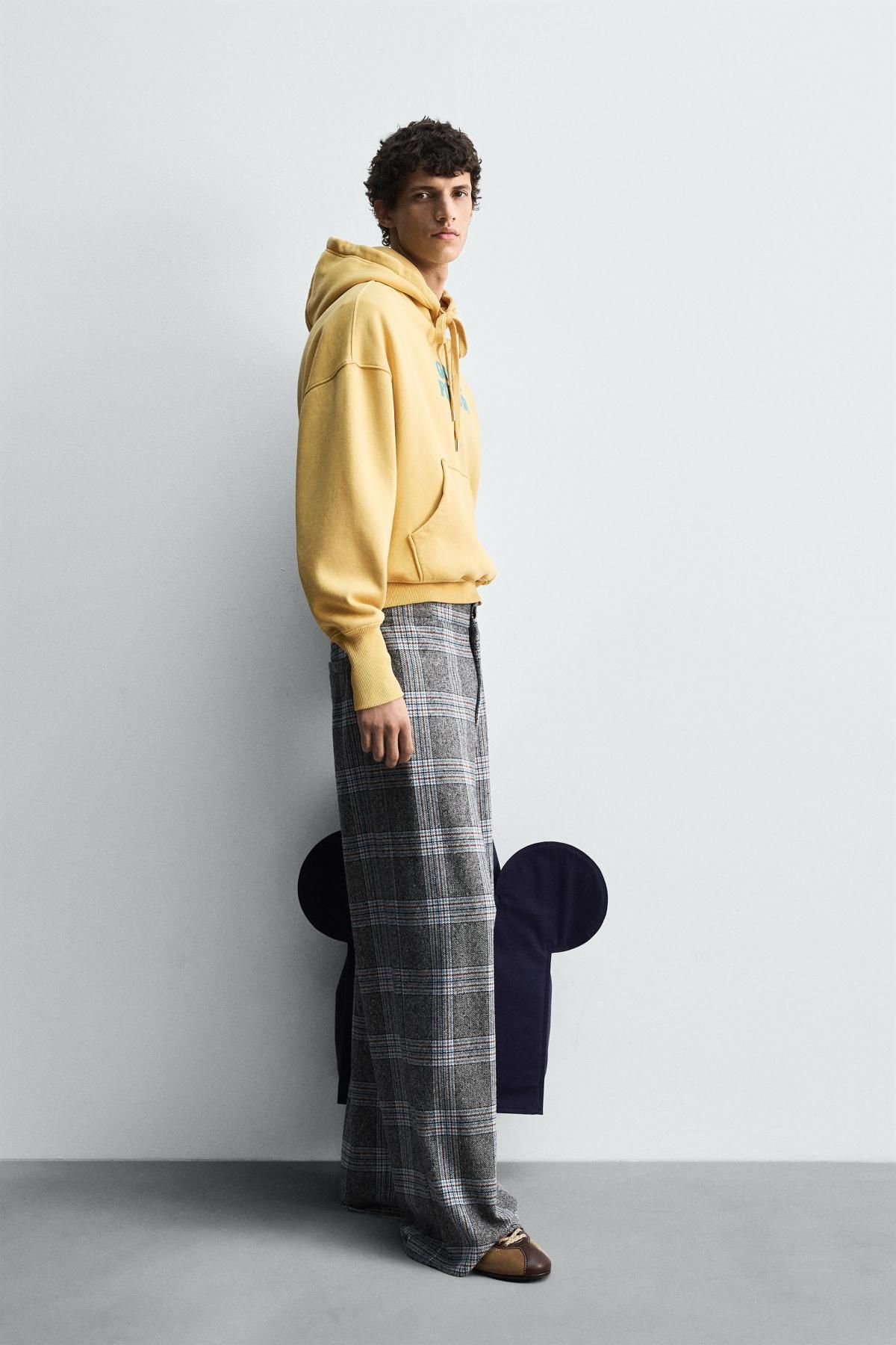 자라 벨벳 프린트 후드 스웨트셔츠 X 해리 램버트 디즈니 4087/342 YELLOW - 상세 이미지 5
