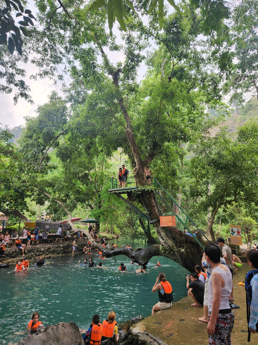 방비엥 원데이투어 짚라인 동굴튜빙 카약킹 블루라군1 체험