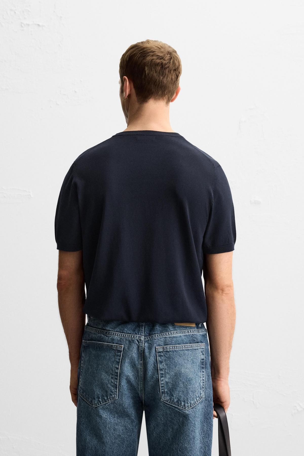 자라 미니멀 라운드 니트 비스코스 블렌드 반팔 티셔츠 0304/406 NAVY BLUE - 상세 이미지 4