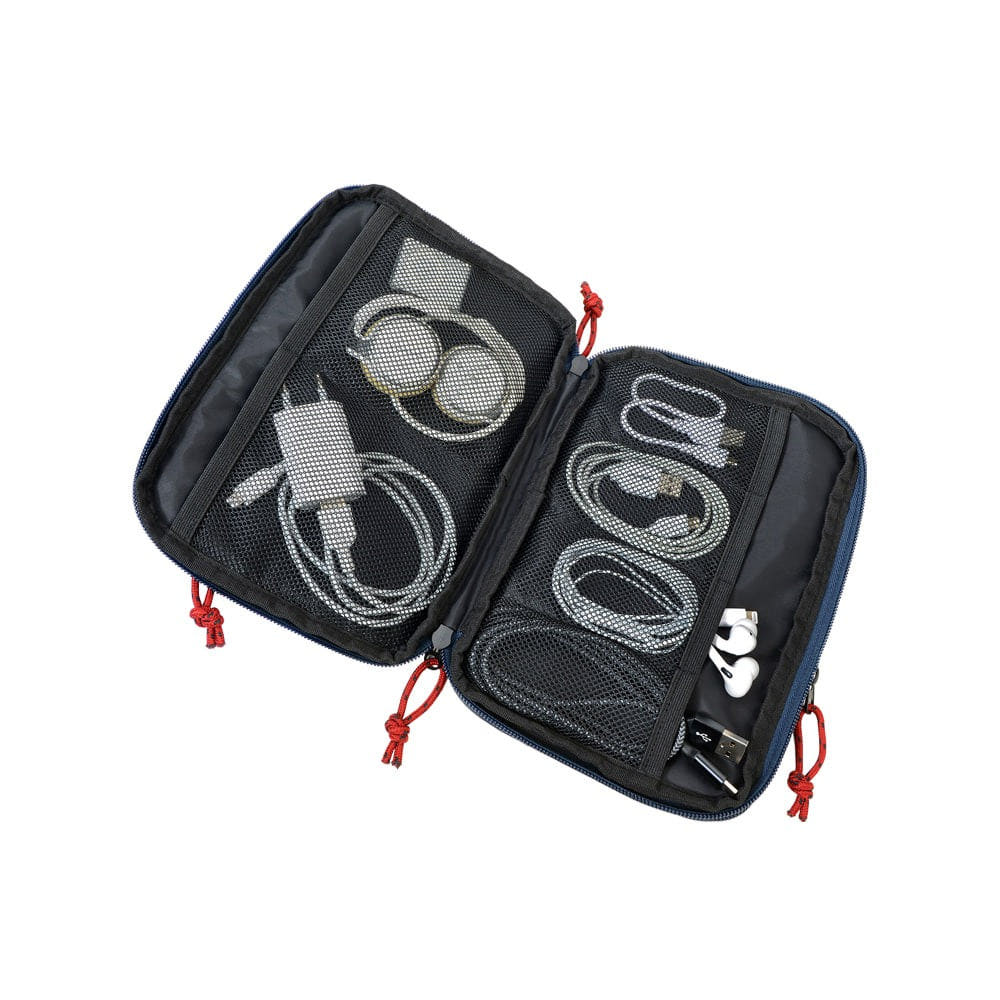 독일 브랜드 트로이카 전자 액세서리 정리 가방 100% 재생 PET 6개 메시 수납칸 블루(BGO44/DB) - 메인 이미지
