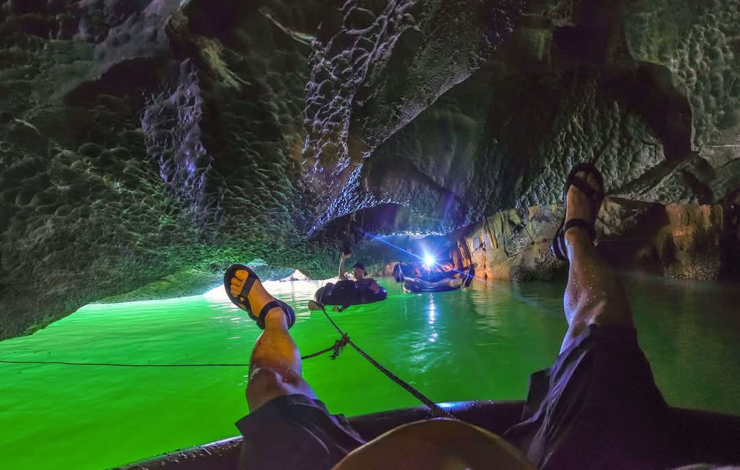 방비엥 원데이투어 짚라인 동굴튜빙 카약킹 블루라군1 체험