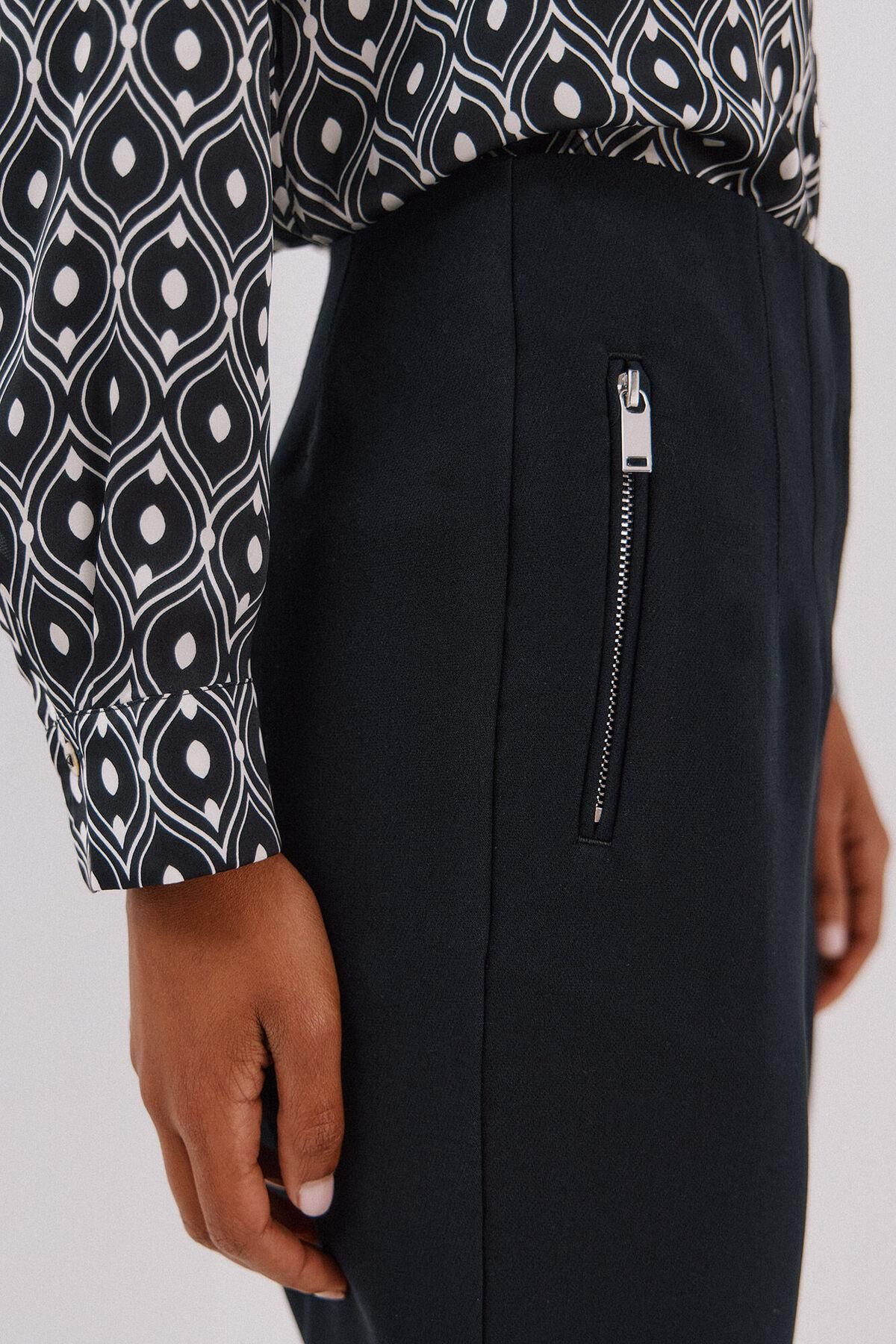 꼬르떼피엘 하이웨이스트 슬림핏 슬랙스 팬츠 6142022 NEGRO - 상세 이미지 3