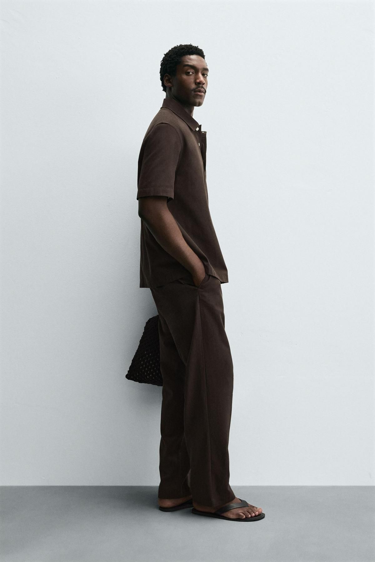 자라 테크니컬 릴렉스핏 라이오셀코튼 와이드 팬츠 6861/304 BROWN - 상세 이미지 4