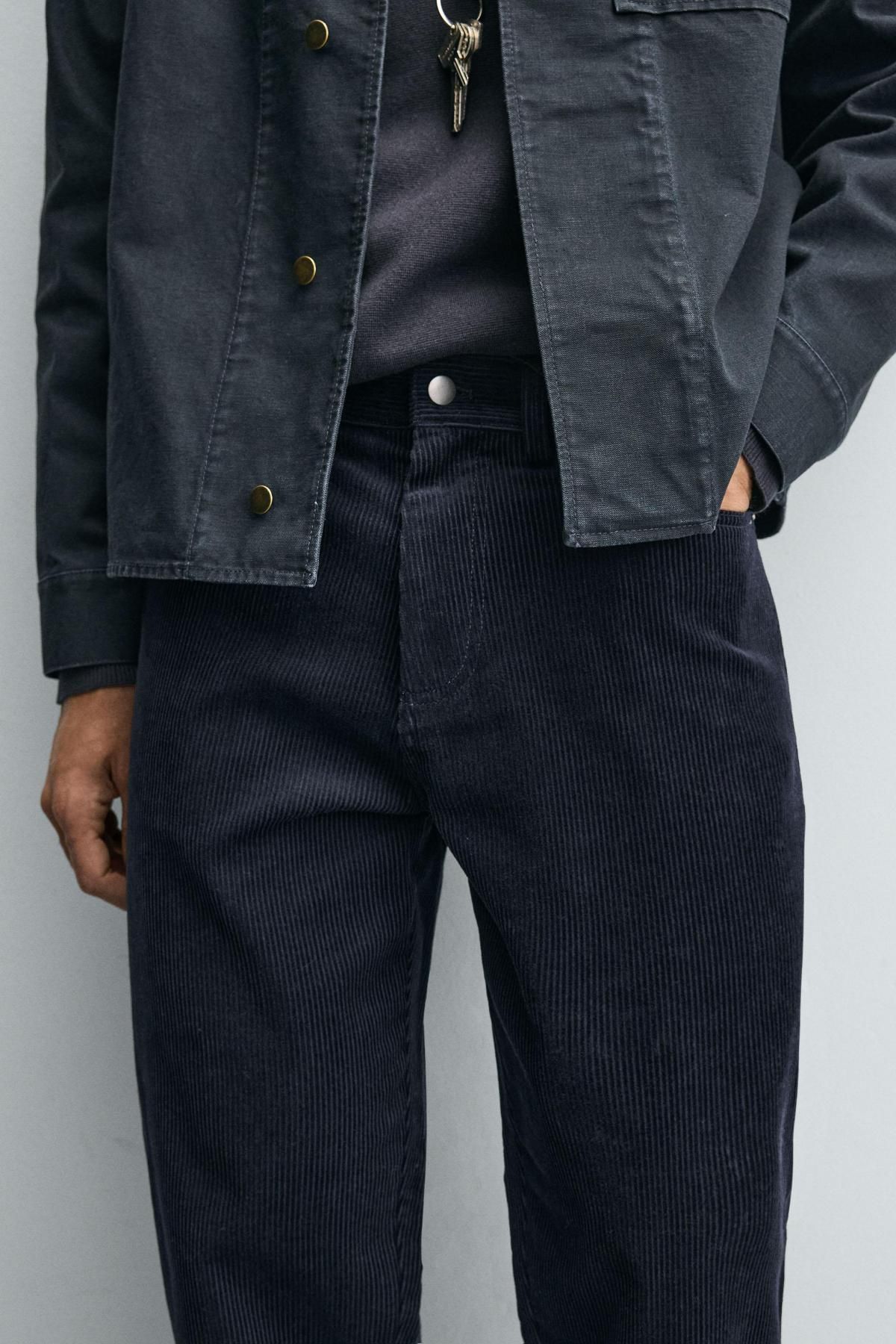 자라 코듀로이 레귤러핏 캐주얼 팬츠 4391/440 NAVY BLUE - 상세 이미지 5