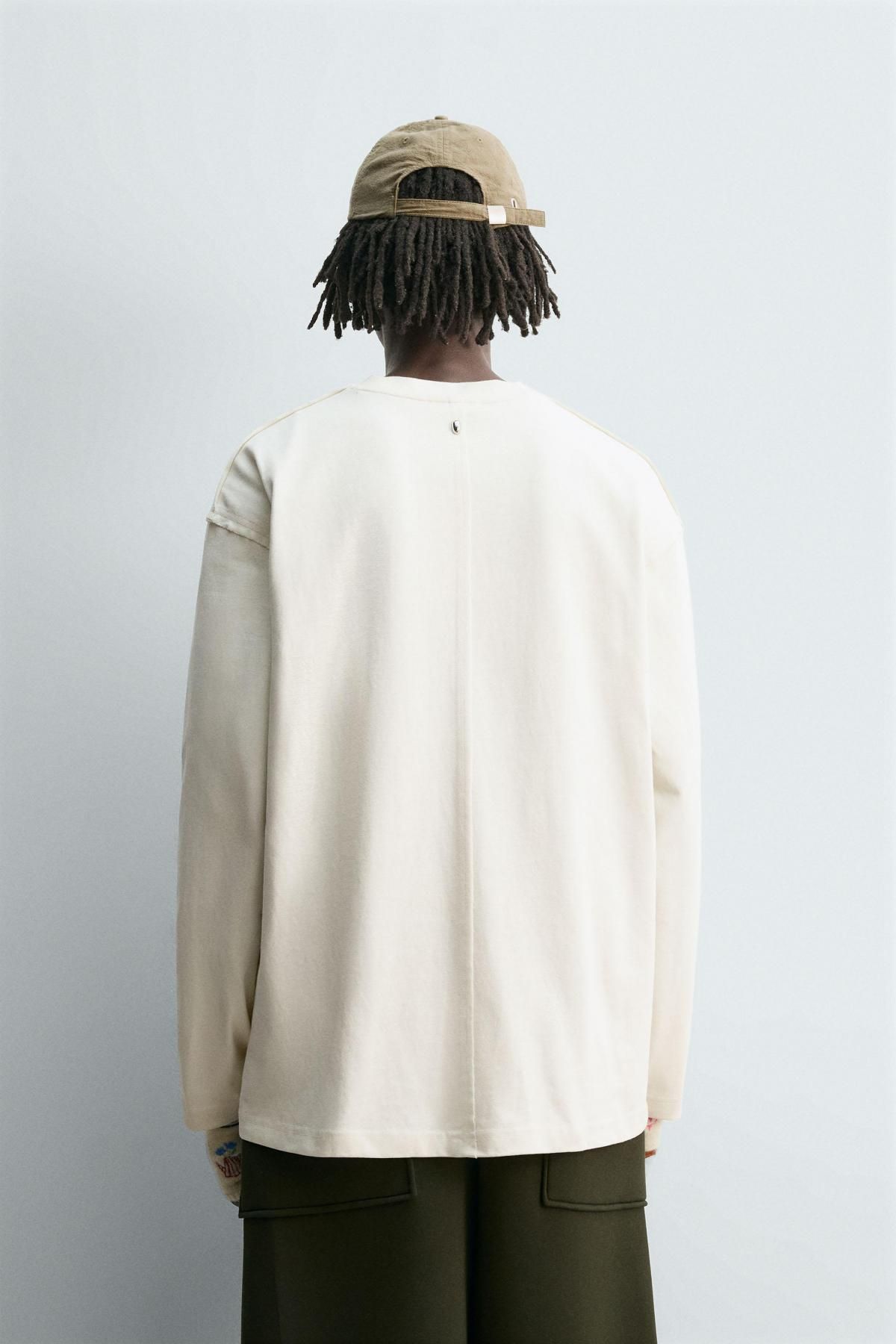 자라 헤비웨이트 스터드 라운드넥 긴팔 티셔츠 8054/331 OYSTER-WHITE - 상세 이미지 4