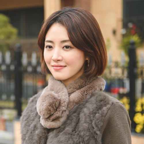 엄마옷 조이마담 A4028 렉스 방울 퍼 머플러 털목도리 중년여성넥워머 - 상품 이미지