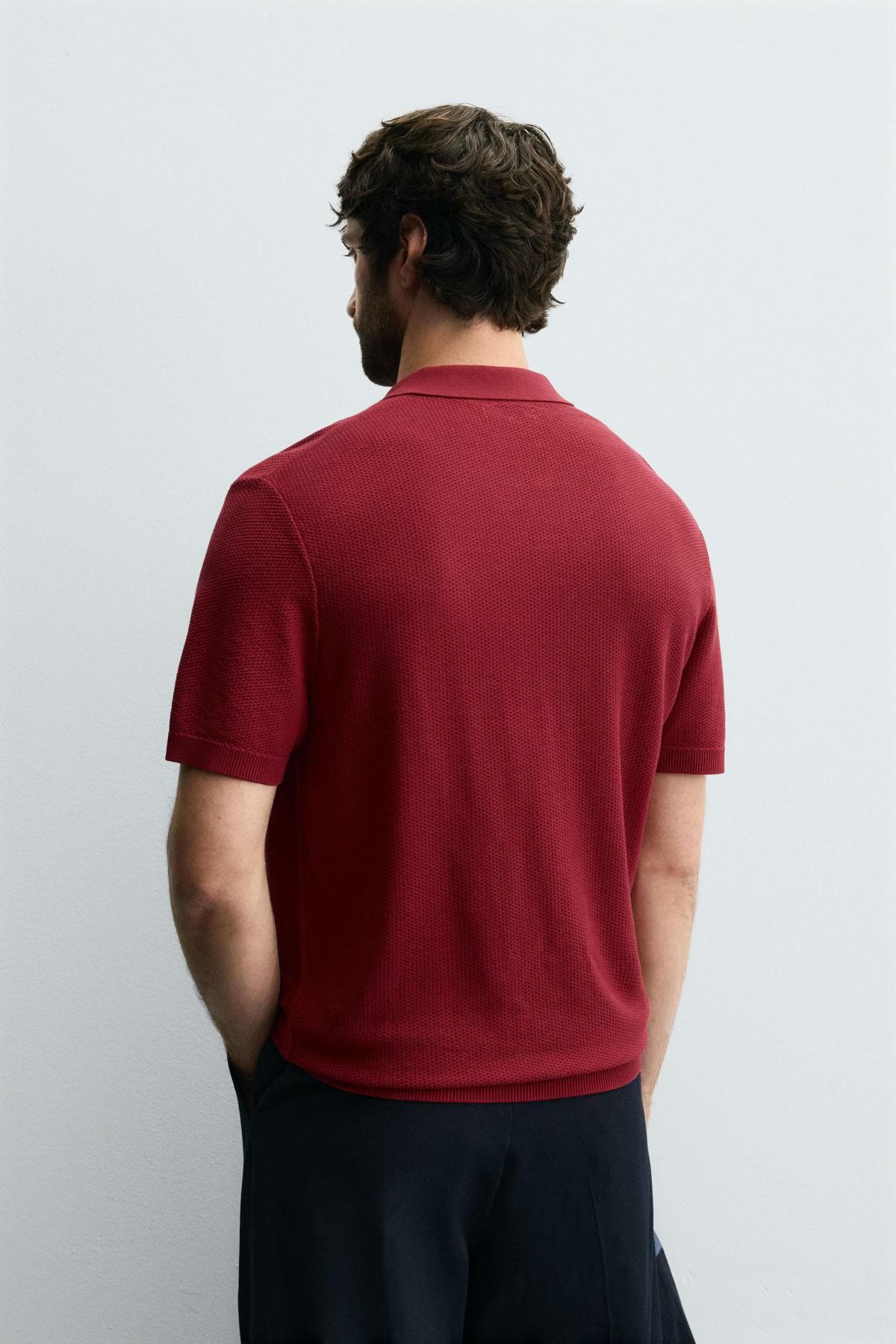 자라 텍스처 레귤러핏 테크니컬 반팔 폴로셔츠 4938/302 BRIGHT RED - 상세 이미지 4
