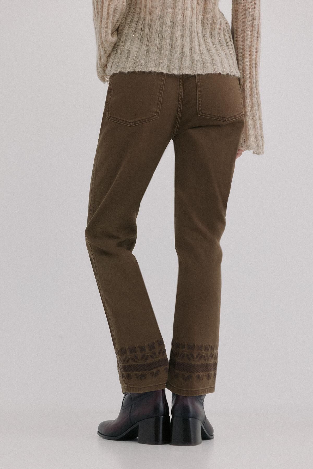 호스 인트로피아 보헤미안 플라워 자수 부츠컷 팬츠 8022178 MARRON - 상세 이미지 5