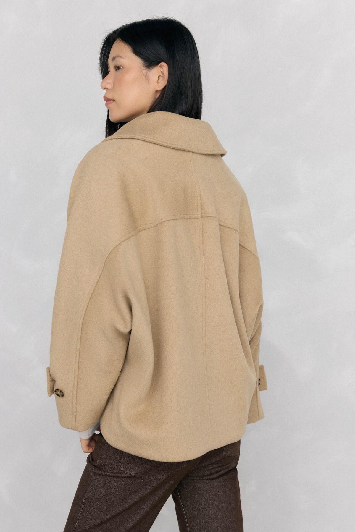 페드로 델 이에로 오버핏 케이프 스타일 후드 숏코트 7522247 BEIGE - 상세 이미지 5