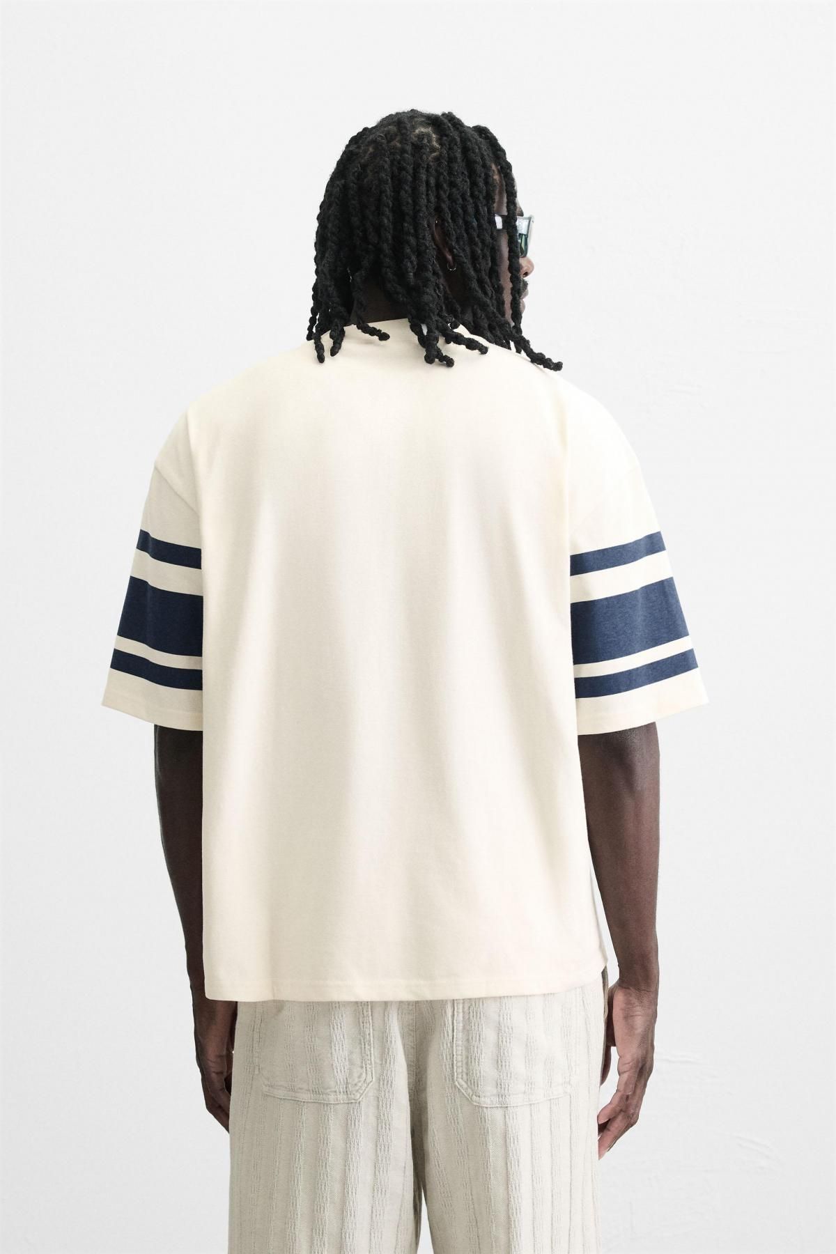 자라 바시티 프린트 오버핏 반팔 티셔츠 4393/431 WHITE - 상세 이미지 4