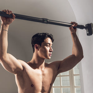 헬스럽 더블락 문틀 철봉 턱걸이 운동기구 가정용 풀업바 실내 집 홈트레이... 운동러 솔직 후기 | 실사용 리뷰 - 상품 이미지 1