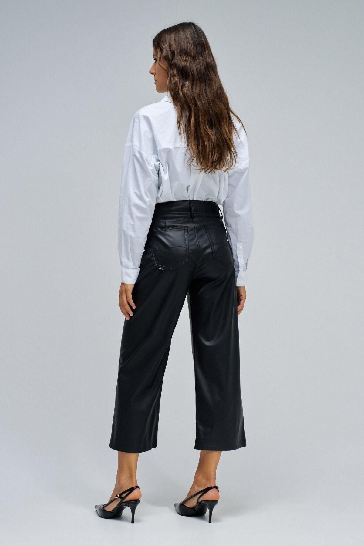 살사진스 하이웨이스트 에코레더 와이드 팬츠 5942217 NEGRO - 상세 이미지 5